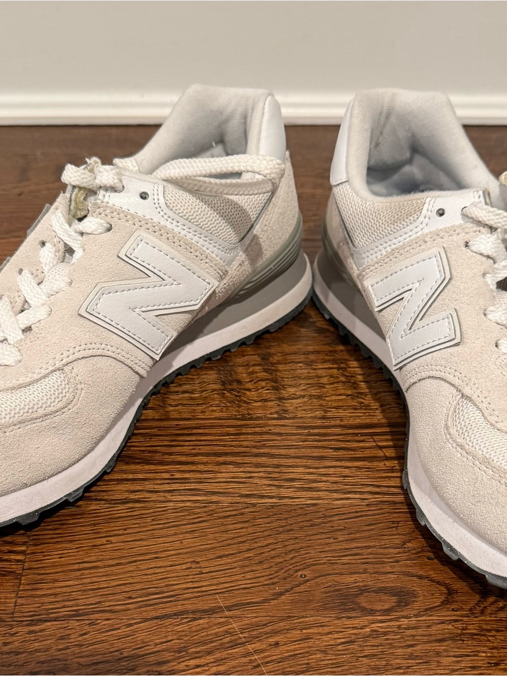 New Balance Women's Cream and White Retro Sneakers
